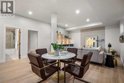 1415 24 Street Sw, Calgary, AB - Indoor Photo Showing Dining Room