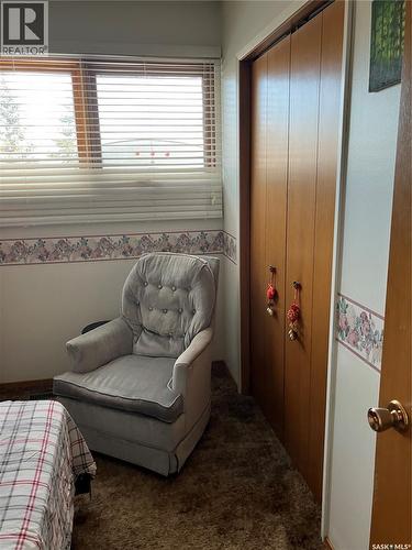 402 3Rd Street Nw, Ituna, SK 
