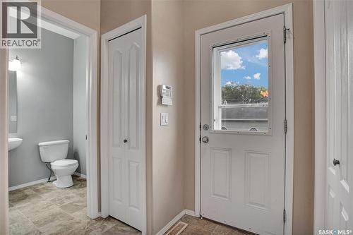 202 2Nd Street E, Saskatoon, SK - Indoor