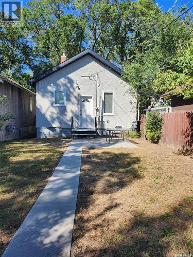 1565 Rae Street, Regina, SK - Outdoor