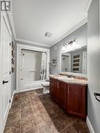 Main bathroom - 