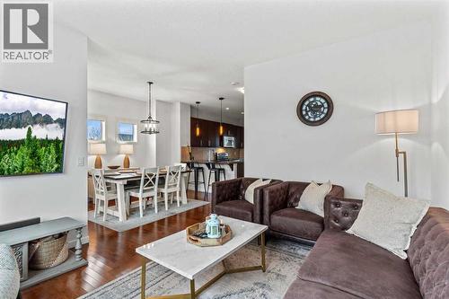333 Mahogany Boulevard Se, Calgary, AB - Indoor Photo Showing Living Room