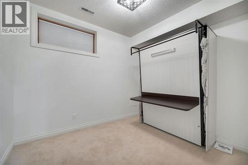 12, 10 St Julien Drive Sw, Calgary, AB - Indoor Photo Showing Other Room