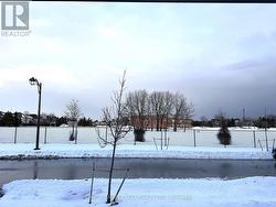 19 WATERFRONT CRESCENT  Whitby, ON L1N 0M9