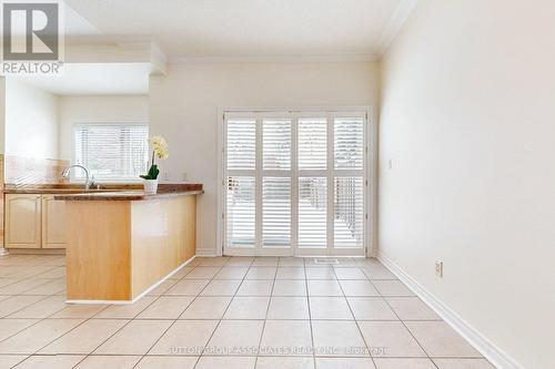 31 Pairash Avenue, Richmond Hill, ON - Indoor