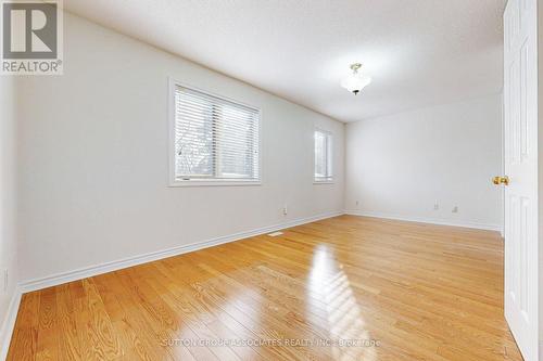 31 Pairash Avenue, Richmond Hill, ON - Indoor Photo Showing Other Room