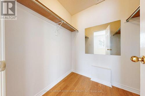 31 Pairash Avenue, Richmond Hill, ON - Indoor Photo Showing Other Room