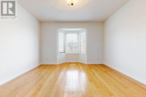 31 Pairash Avenue, Richmond Hill, ON - Indoor Photo Showing Other Room