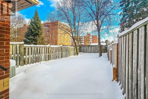 31 Pairash Avenue, Richmond Hill, ON - Outdoor