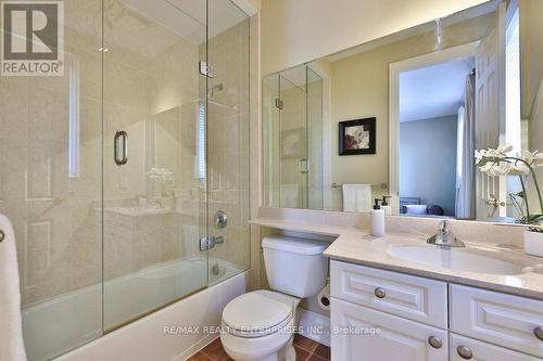 683 Canyon Street, Mississauga, ON - Indoor Photo Showing Bathroom