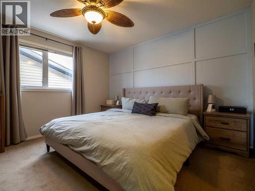 263 Mt Sunburst Way W, Lethbridge, AB - Indoor Photo Showing Bedroom