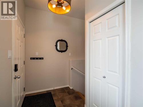 263 Mt Sunburst Way W, Lethbridge, AB - Indoor Photo Showing Other Room