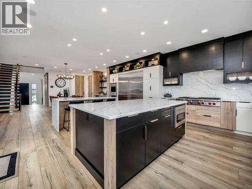 19 Stonecrest Point W, Lethbridge, AB - Indoor Photo Showing Kitchen With Upgraded Kitchen