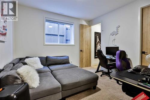 19 Stonecrest Point W, Lethbridge, AB - Indoor