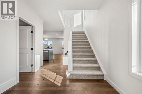 152 Sage Hill Heights Nw, Calgary, AB - Indoor Photo Showing Other Room
