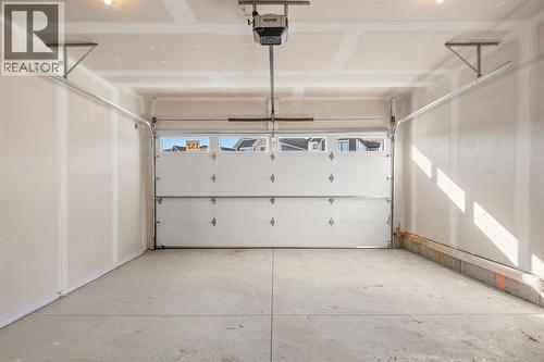 152 Sage Hill Heights Nw, Calgary, AB - Indoor Photo Showing Garage