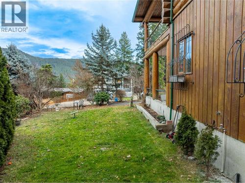 2822 Juniper Crescent, Blind Bay, BC - Outdoor
