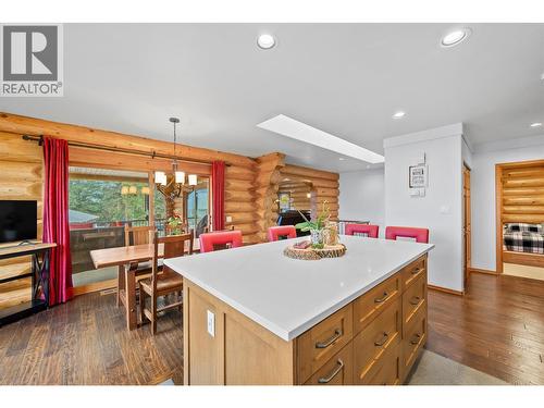 2822 Juniper Crescent, Blind Bay, BC - Indoor