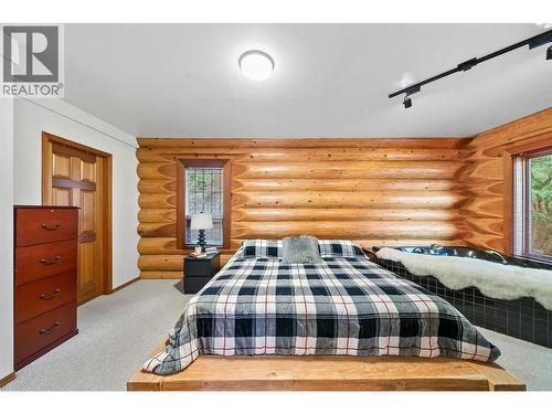 2822 Juniper Crescent, Blind Bay, BC - Indoor Photo Showing Bedroom