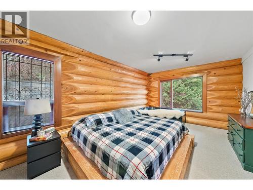 2822 Juniper Crescent, Blind Bay, BC - Indoor Photo Showing Bedroom
