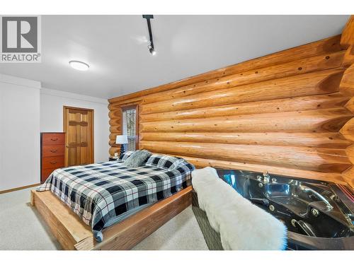 2822 Juniper Crescent, Blind Bay, BC - Indoor Photo Showing Bedroom