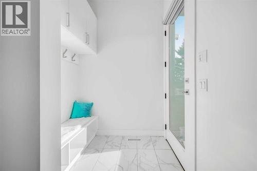 Mudroom - 2415 25 Avenue Nw, Calgary, AB - Indoor Photo Showing Other Room