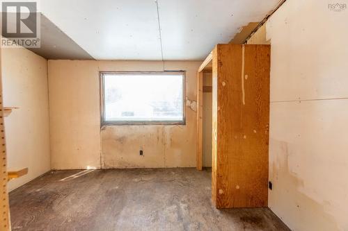 1 Boylston Avenue, Amherst, NS - Indoor Photo Showing Other Room