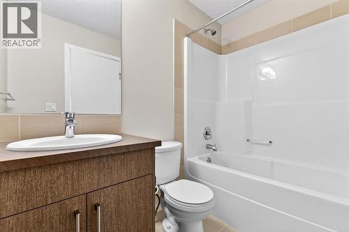330 Marquis Lane Se, Calgary, AB - Indoor Photo Showing Bathroom