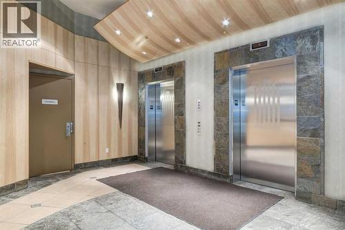 905, 836 15 Avenue Sw, Calgary, AB - Indoor Photo Showing Other Room