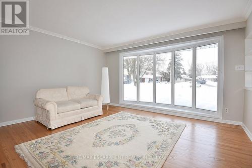 552 Hull Court, Burlington, ON - Indoor