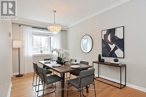 552 Hull Court, Burlington, ON - Indoor Photo Showing Dining Room