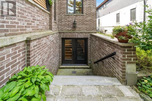 Walk-Up - 1285 Mineola Gardens, Mississauga, ON - Outdoor With Exterior