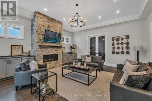 Family Room - 1285 Mineola Gardens, Mississauga, ON - Indoor Photo Showing Living Room With Fireplace