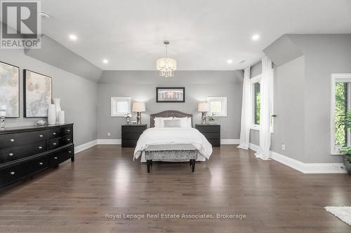 Primary Bedroom - 1285 Mineola Gardens, Mississauga, ON - Indoor Photo Showing Bedroom