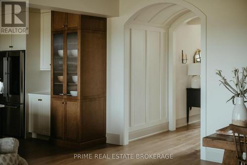 78 Optimist Drive, Southwold, ON - Indoor Photo Showing Other Room