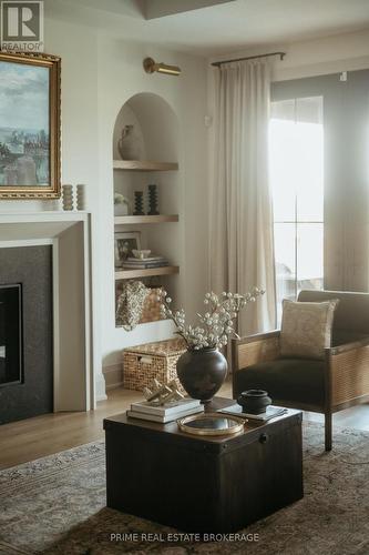 78 Optimist Drive, Southwold, ON - Indoor Photo Showing Living Room With Fireplace