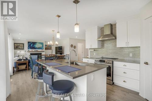 521 Barrage Street, Casselman, ON - Indoor Photo Showing Kitchen With Upgraded Kitchen