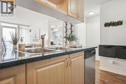 2325 Central Park Drive Unit# 507, Oakville, ON - Indoor Photo Showing Kitchen With Double Sink