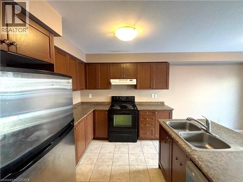 3319 Mikalda Road, Burlington, ON - Indoor Photo Showing Kitchen With Double Sink