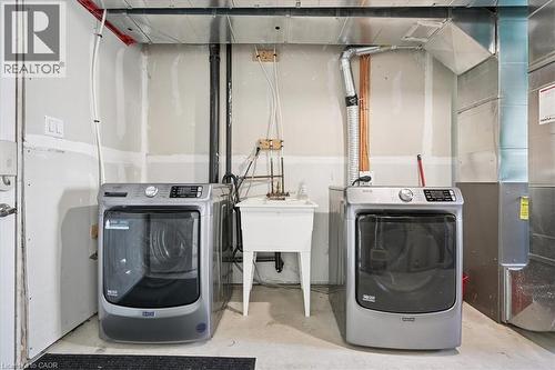2389 Coho Way, Oakville, ON - Indoor Photo Showing Laundry Room
