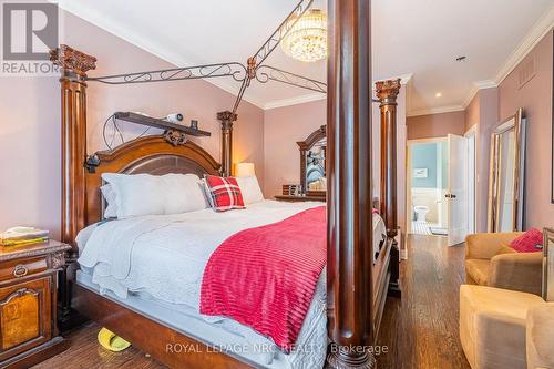 1534 Haist Street, Pelham (Fonthill), ON - Indoor Photo Showing Bedroom