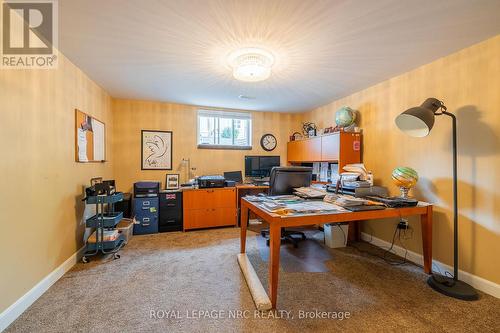 Large bedroom in basement - 1534 Haist Street, Pelham (Fonthill), ON - Indoor Photo Showing Office