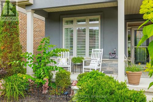 Perfect porch for your morning coffee - 1534 Haist Street, Pelham (Fonthill), ON - Outdoor