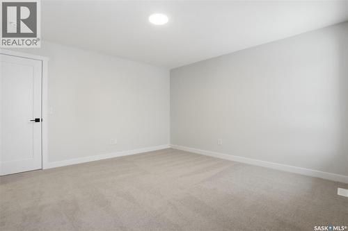334 Katz Avenue, Saskatoon, SK - Indoor Photo Showing Other Room