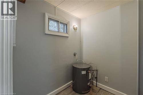 99 Fourth Concession Road Unit# 196, Burford, ON - Indoor