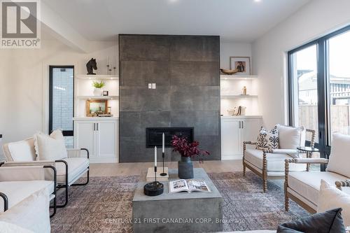Lot 76 Silver Creek Circle, London South (South V), ON - Indoor Photo Showing Living Room With Fireplace