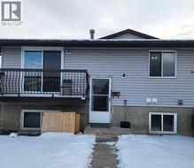 B, 1404 43 Street SE  Calgary, AB T2A 5E7