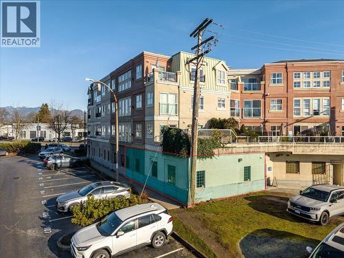 103/104 470 Kingsway, Vancouver, BC 