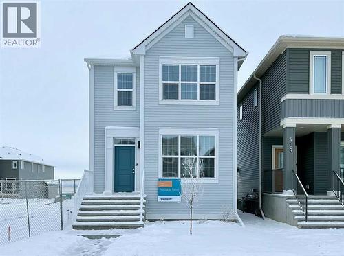 413 Hotchkiss Drive SE  Calgary, AB T3S 0S8