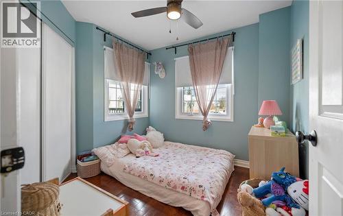 2110 Cleaver Avenue Unit# 242, Burlington, ON - Indoor Photo Showing Bedroom